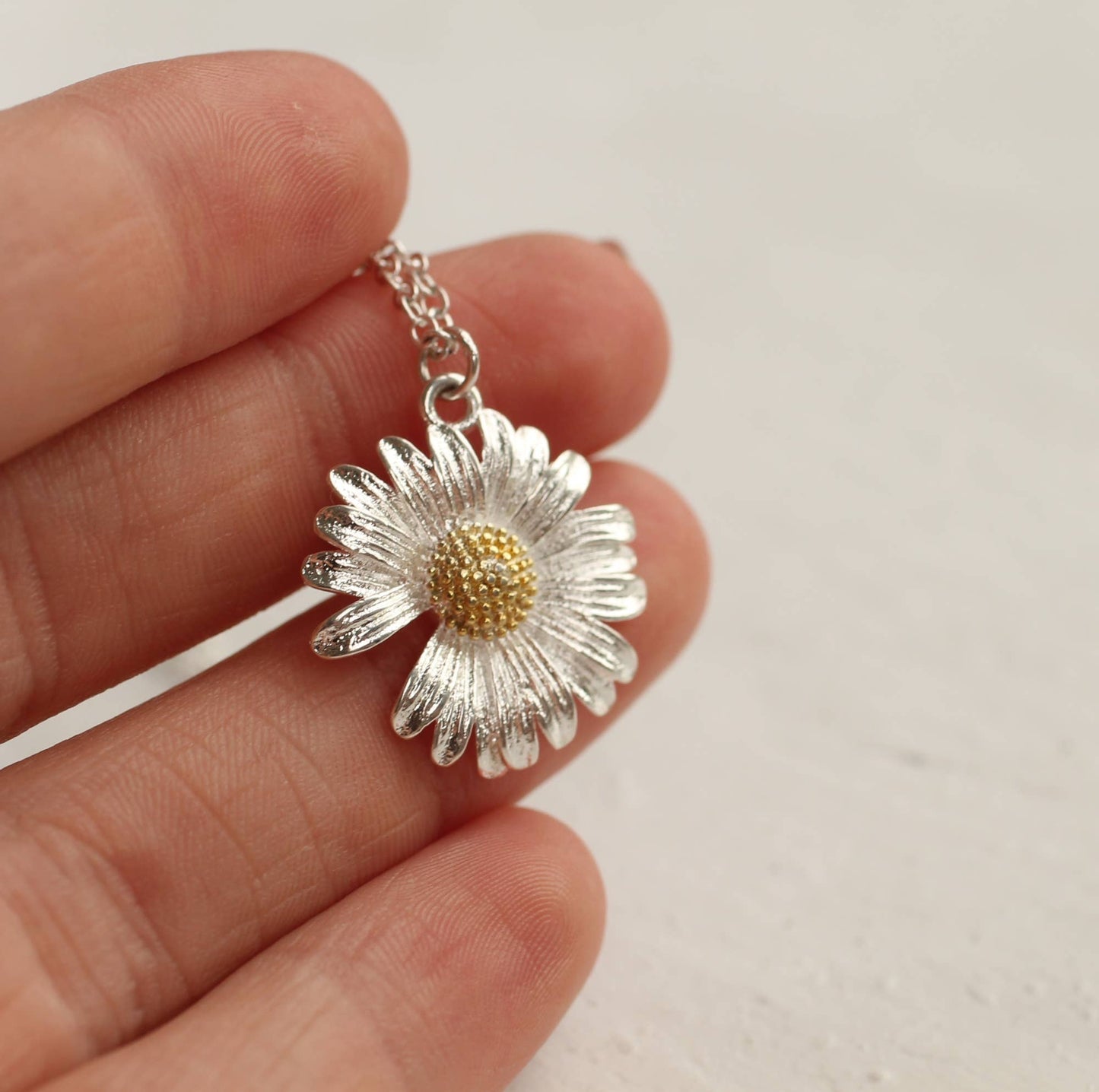 Sterling Silver Daisy Flower Necklace